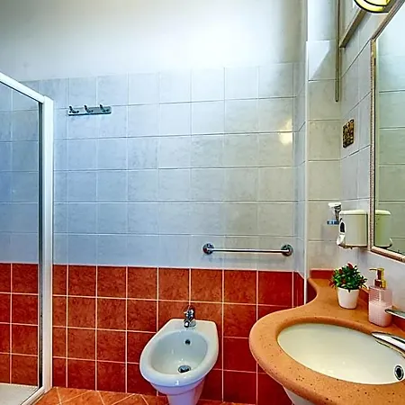 Granada Szálloda Bellaria – Igea Marina